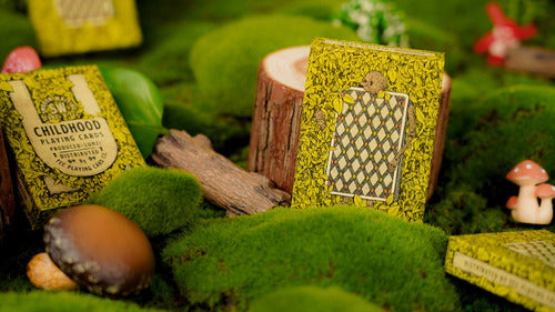 Baraja Childhood De Tcc X Lunzi Naipes De Poker O Magia Amarillo Inglés