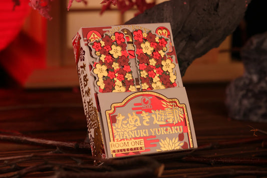 RESERVA Tanuki Yukaku Hanafuda LED Edition Rojo Naipe Inglés