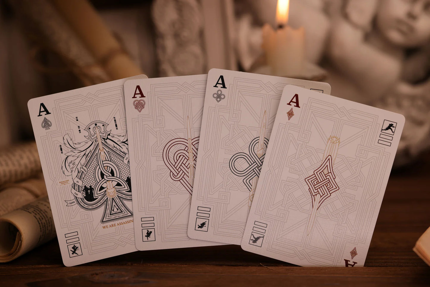 Assassin's Creed Legacy Hidden Blade Room One B/n Blanco Hidden Blade Edition Inglés