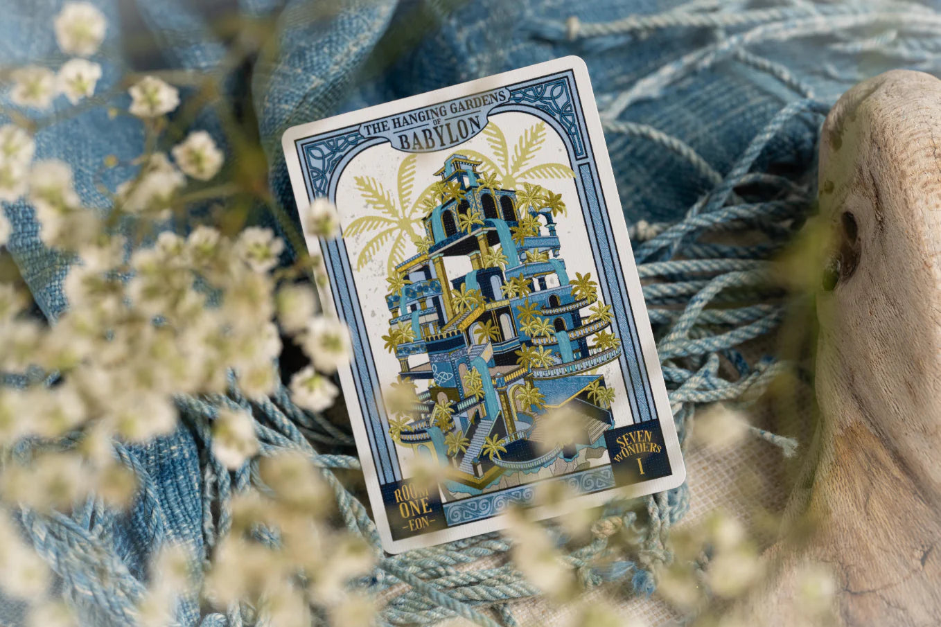 Baraja Seven Wonders I - Los Jardines Colgantes de Babilonia by  Room One Naipe Inglés Premium