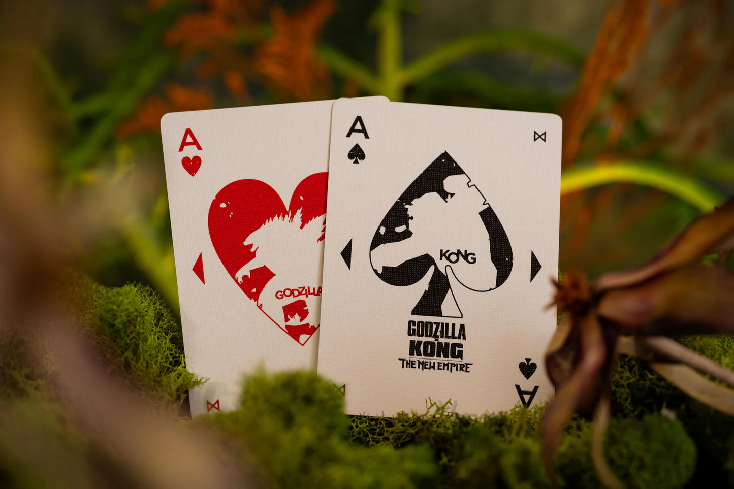 Baraja Estándar Kong Godzilla x Kong - The New Empire by Room One Naipe Inglés Premium