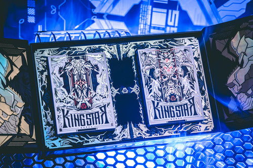 Baraja Knights On Debris Set Star Oath Uv Holo Naipe Inglés Metalico Inglés