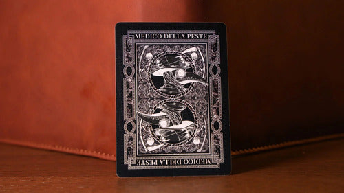[A PEDIDO] Baraja Plague Doctor Mask By Anti- Faro Cards Naipe Inglés Negro Médico De La Peste Inglés