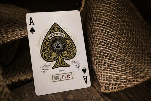 Cartas Theory11 Artisan Original Naipe Inglés Premium Negro Y Dorado Inglés