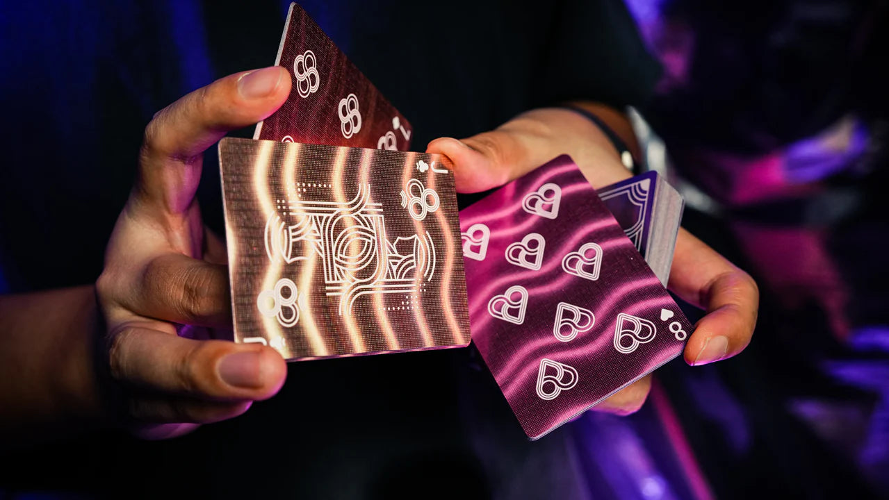 RESERVA Baraja de cartas Rainbow HOLO V2 de TCC Fashion