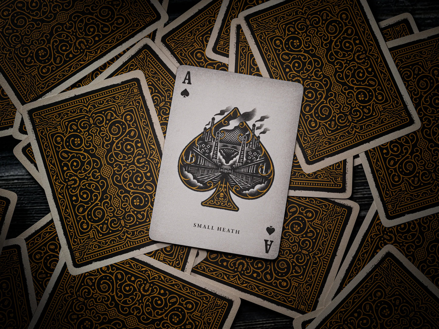 Baraja Peaky Blinders by Theory11 Naipe Inglés Premium Poker