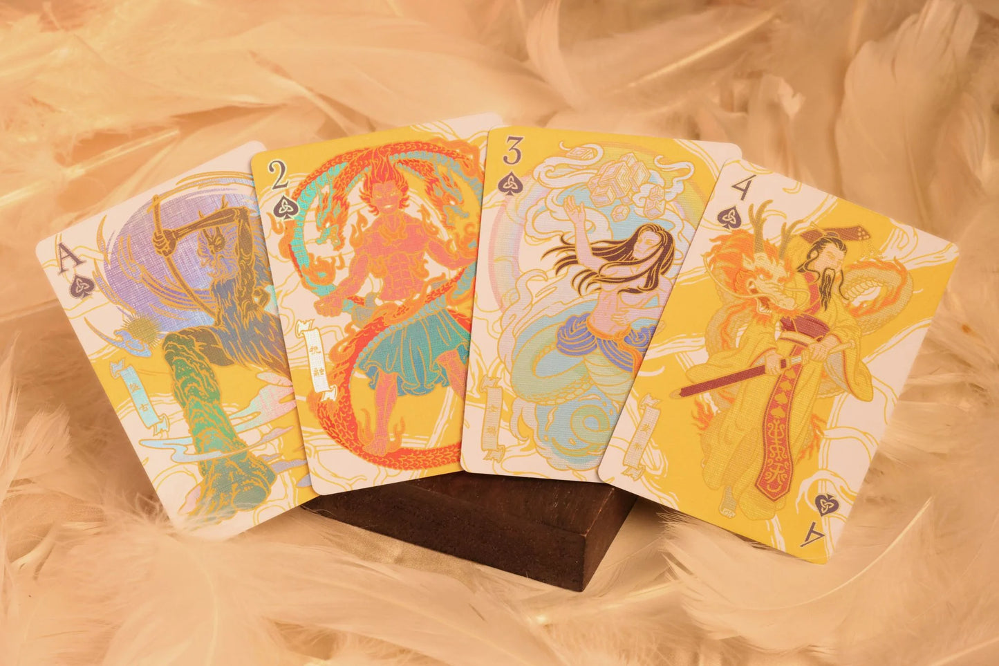 [A PEDIDO] Baraja de cartas Mythic Divide - Edición YGGDRASIL Furia de la Luz