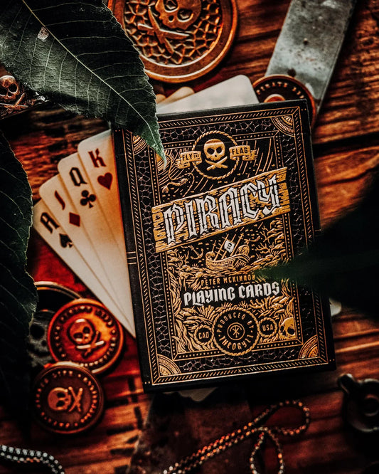 [A PEDIDO] Baraja Piracy By Peter Mackinon Theory 11 Naipe Inglés Poker