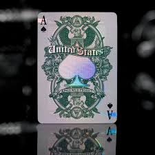 Baraja Legal Tender Holographic By KIngs Wild Project Naipe Inglés